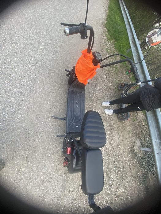 Scuter electric