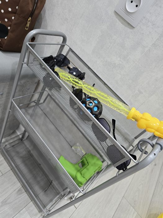 Продаю уголок для обуви