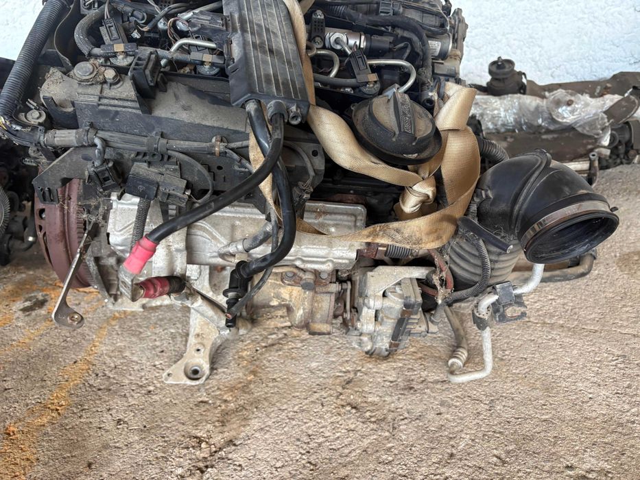 Двигател мотор N47D20C n47 н47 бмв е90 е87