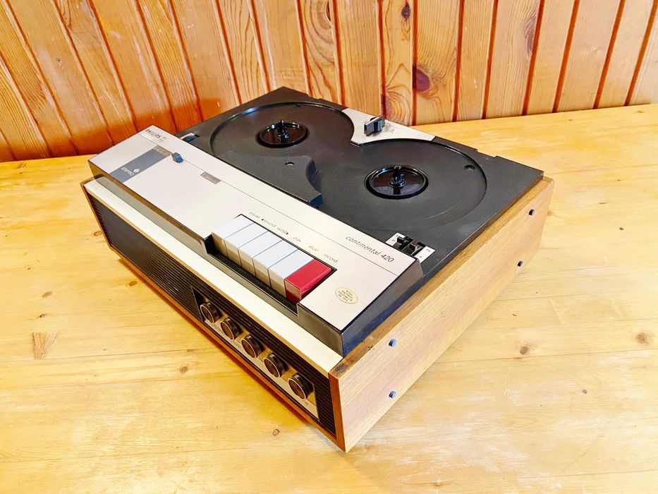 Цена - 75€. Магнетофон PHILIPS - Continental 420 - 1966 г.