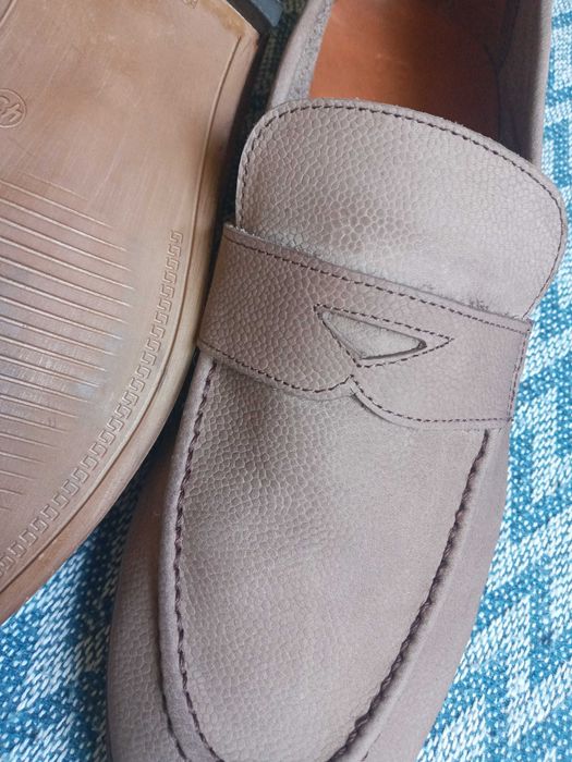 Новый фирменный туфли лоферы  натуральная кожа р-р:43