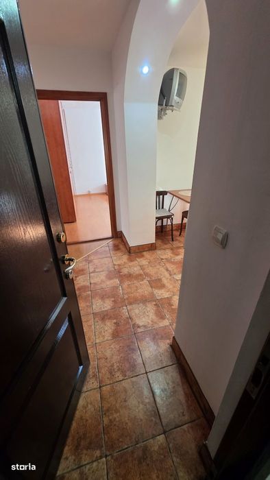 Vand ap cu 4 camere zona BRD - 2 Pasi