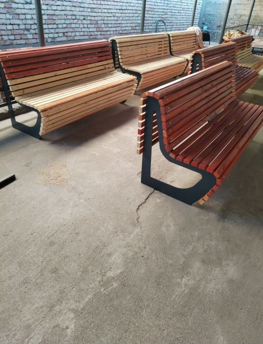 Скамейки баки мусора