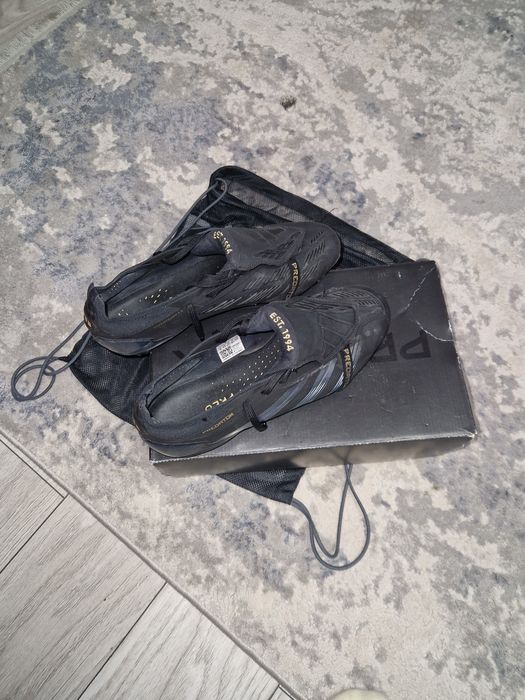 Ghete de fotbal  marimea 41 1/3