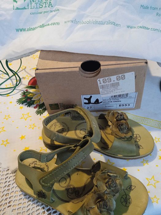 НОВИ детски сандали от естествена кожа Naturalista - размер 27