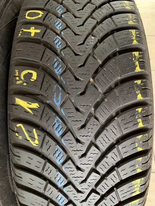 Set 215 70 16 de iarnă