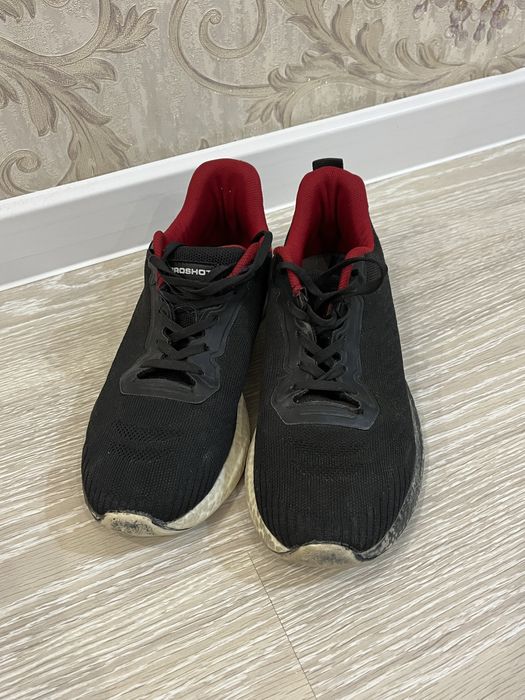 Кроссовки мужские