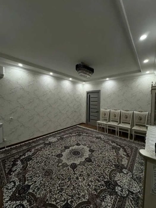 Б1 Срочно Сдается 2-ком квартира 16-квартл Метро Чиланзар - 90м2