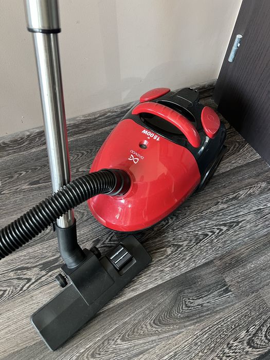 Прахосмукачка DAEWOO 1500 W