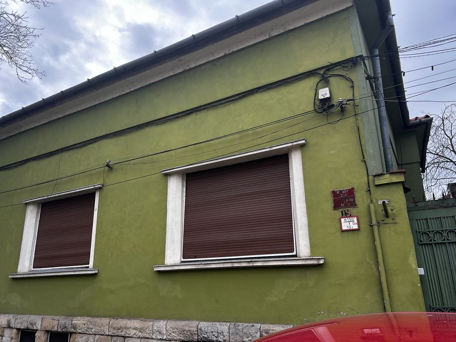 Inchiriez casa 3 camere ultracentral