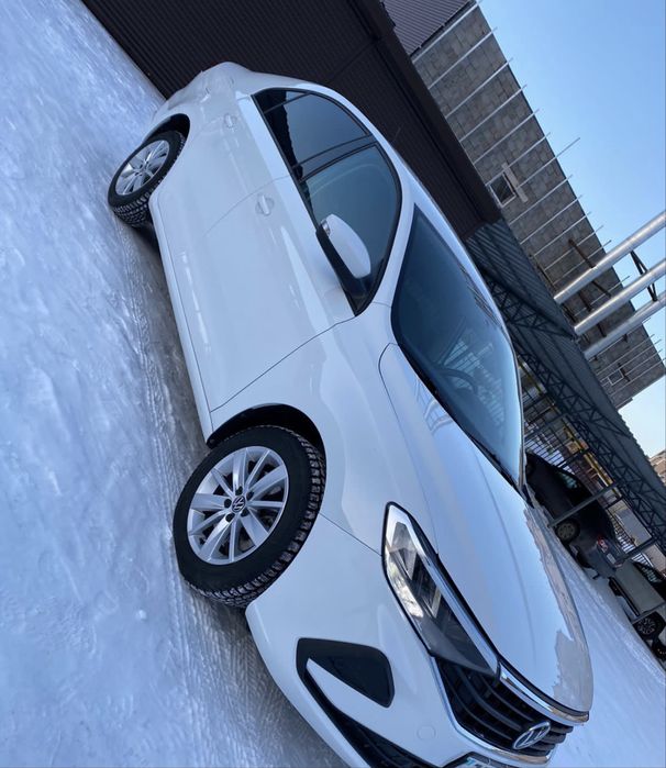 Продам поло 2020