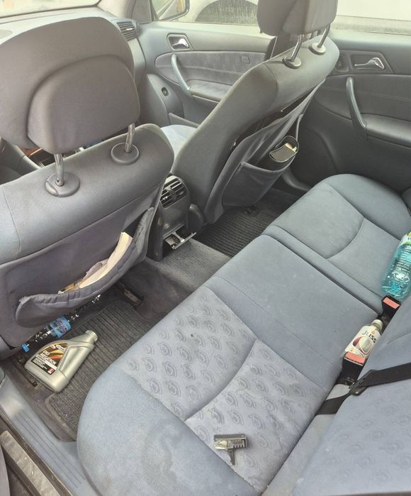 Автомобил Mercedes-Benz  C200 CDi  2002г. 116к.с.За Части!