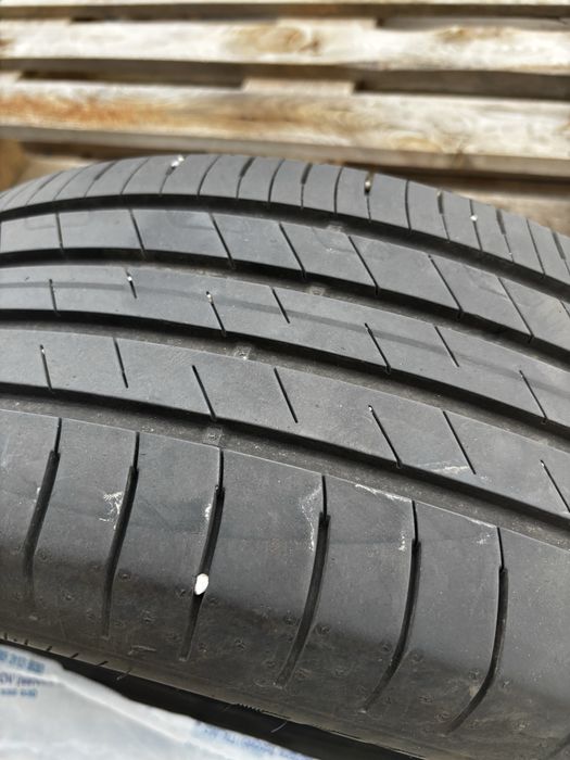 Set 4 anvelope Goodyear 215 55 r18 vara stare foarte buna