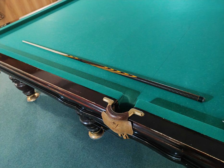 Продам кий для бильярда