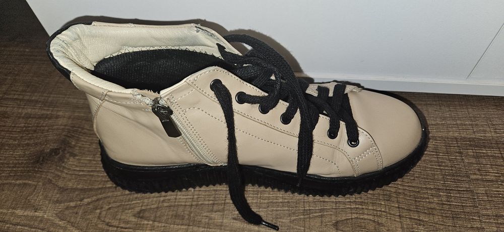 Боти естествена кожа МАК