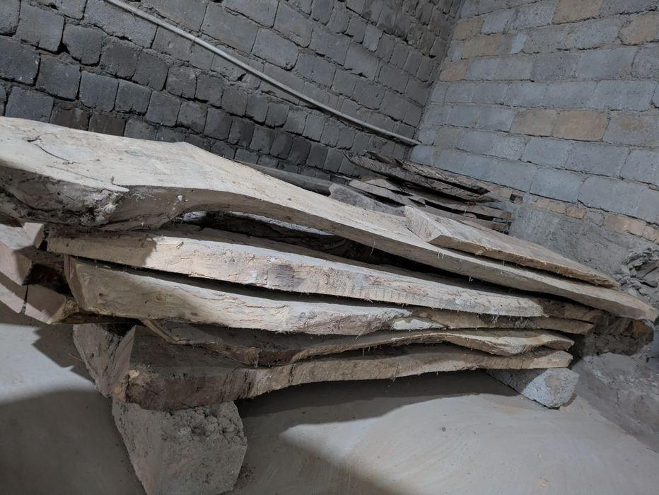 Taxta yong'oq daraxtidan