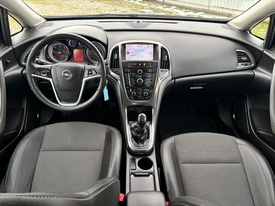 Opel Astra Sports Tourer 1.7 CDTI, 110 CP Cosmo, Posibilitate Rate