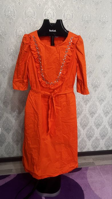 Платья хорошего качества.