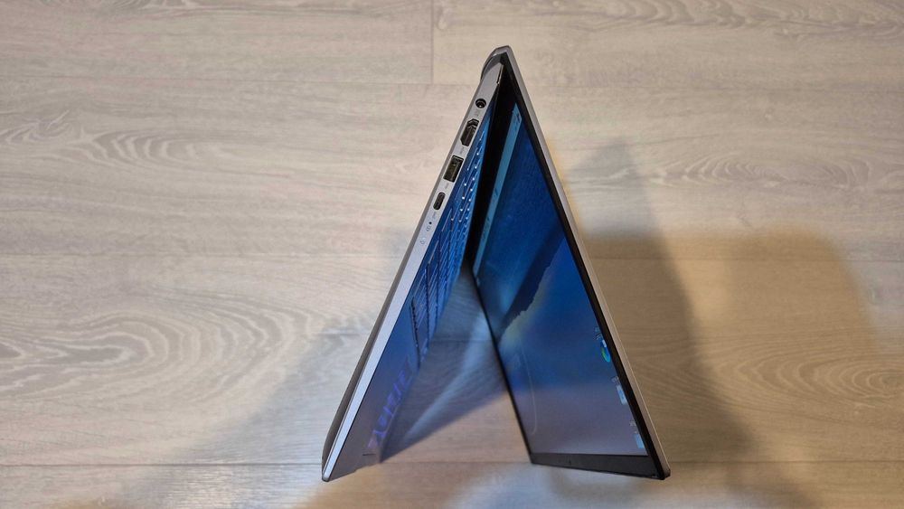 ASUS ZenBook UX431FA i7-8565U 16GB RAM 512GB SSD Windows 11 Pro