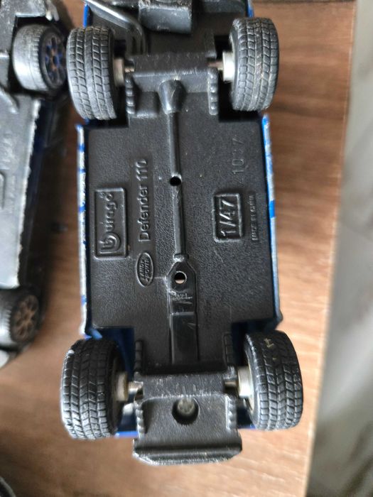 Лот метални колички , за 20лв общо