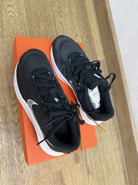 Кроссовки найк оригинал