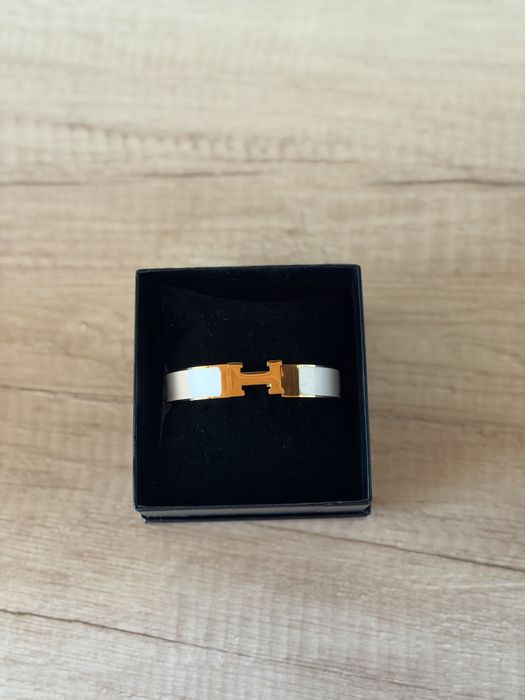 Гривна по модел на Hermes