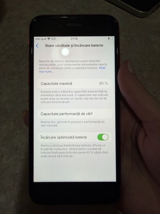 Iphone 8                                                    64 gb red