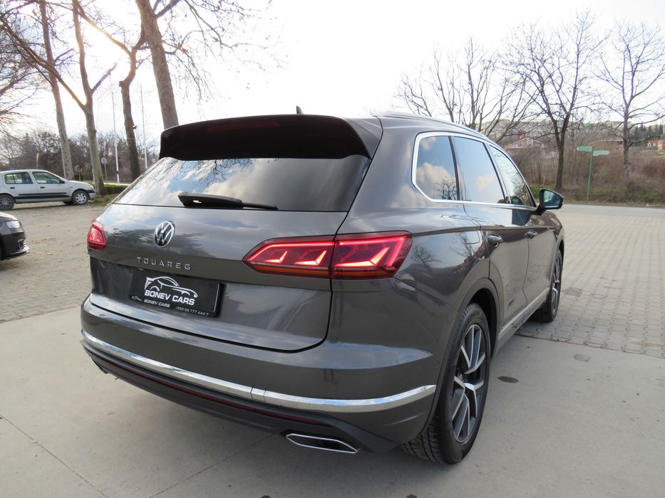 Volkswagen Touager 3.0TDI R-Line 2021г.