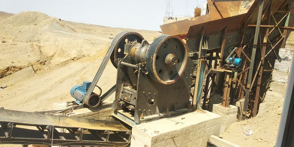 Тош майдалидиган завод ДРОБИЛКА сотилади