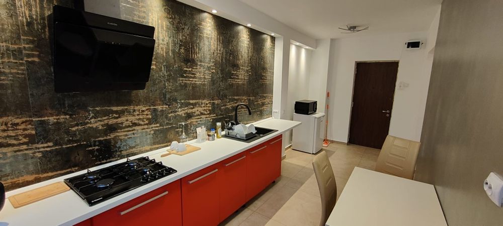 Cazare București apartament 3 camere zona Unirii Tineretului