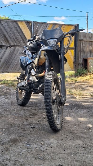 Продам энудро 300кубов