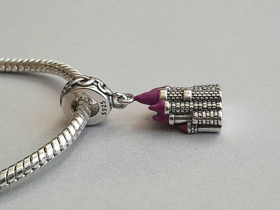 Charm castel fermecat - argint si zirconiu cubic