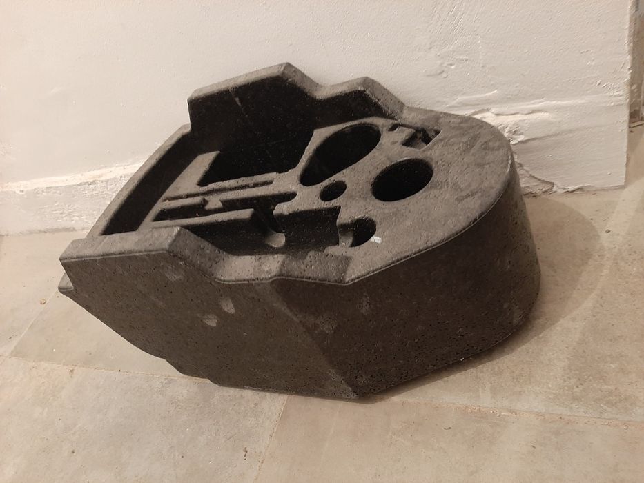 Авариен аксесоар в резервна гума