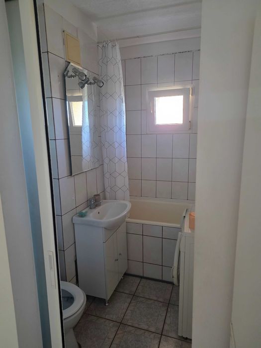 Apartament spre închiriere