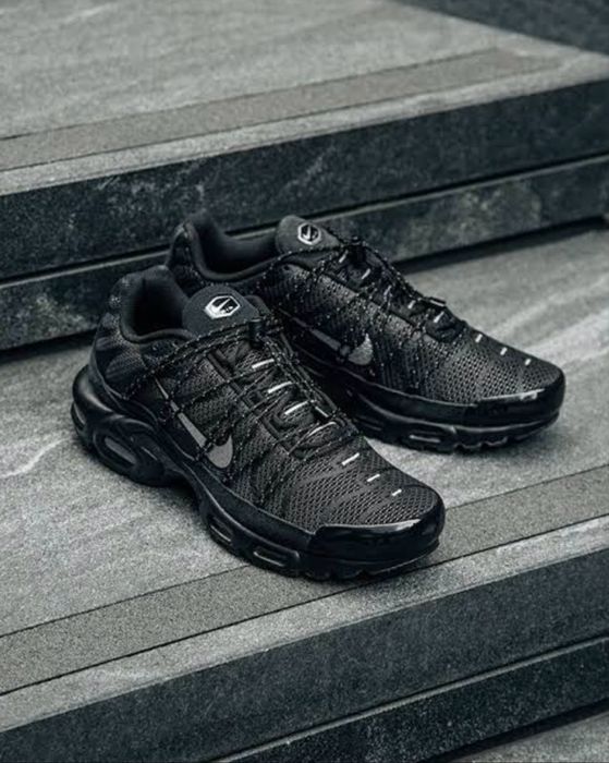 Спешно Чисто Нови! Nike Tn Utility black 42