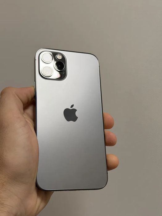 Продам iphone 12 Pro (айфон 12 Про)