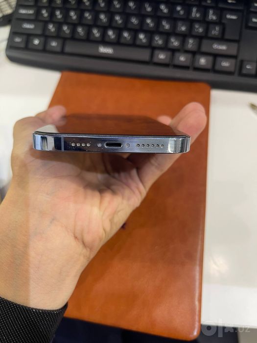 Iphone 13 pro max , Apple watch 8 45mm