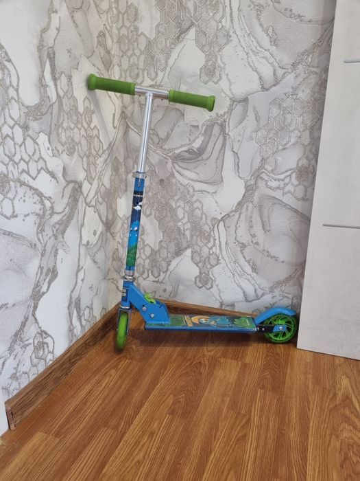 Самокат 5-6лет двухколесный