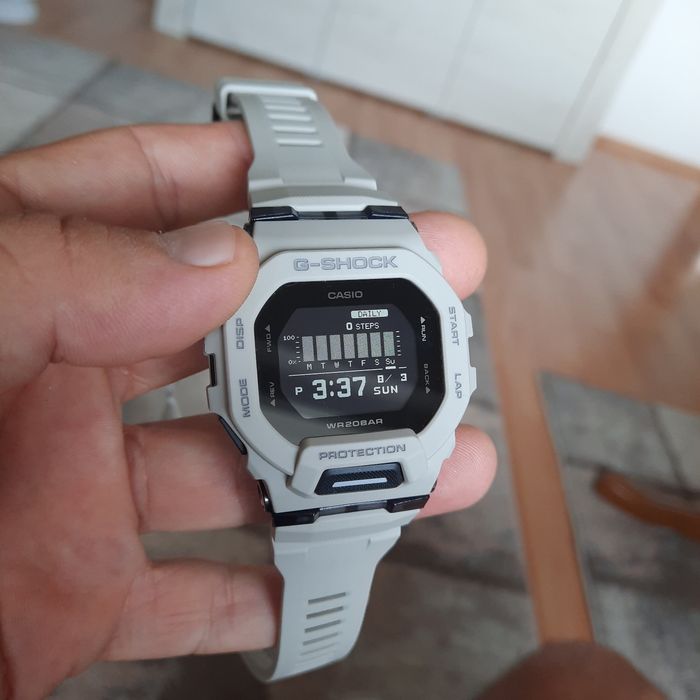 Casio G Shock GBD 200  Bluetooth