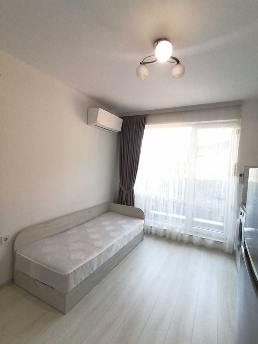 Дава се под наем Едностаен апартамент в Пловдив, Каменица 2 - 33 кв.м за 245 € - Снимка #1