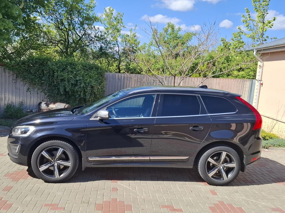 Volvo XC60 D5 R Design