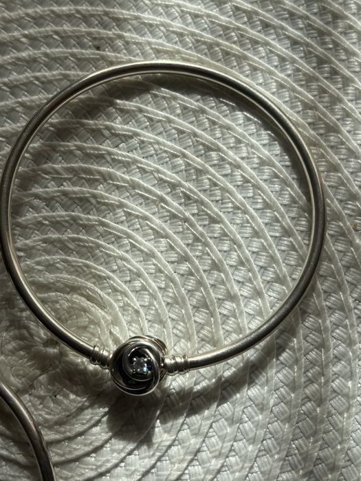 Сребърни гривни Pandora