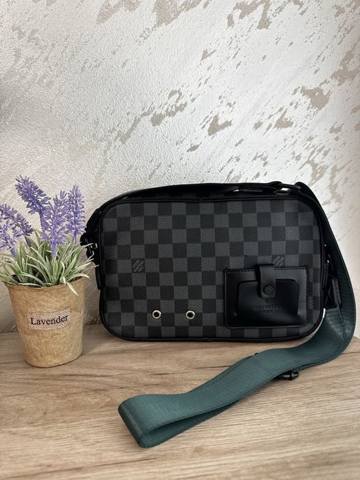 Мъжка Чанта / Чанти Louis Vuitton