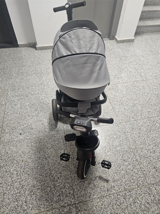 Tricicletă multifuncțională pentru copii L-Sun, cu far LED, stare excelentă