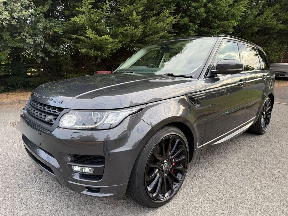 Land Rover Range Rover Sport Eleganță, rafinament și performanță într-un singur pachet.
