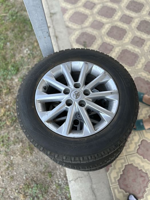 Продам комплект с дисками