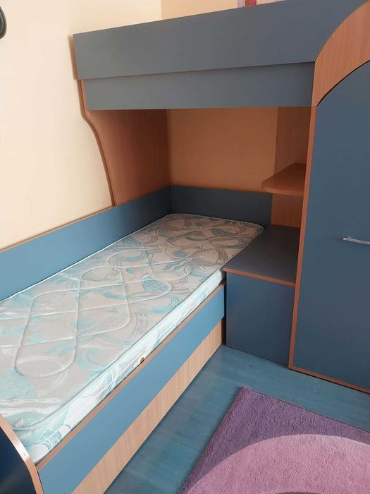 Продавам детско обзавеждане