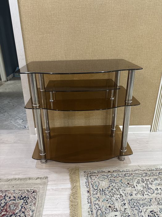 Поставка под телевизор