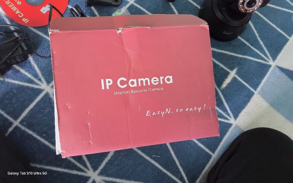 Camera video rotativă EasyN model F-M136