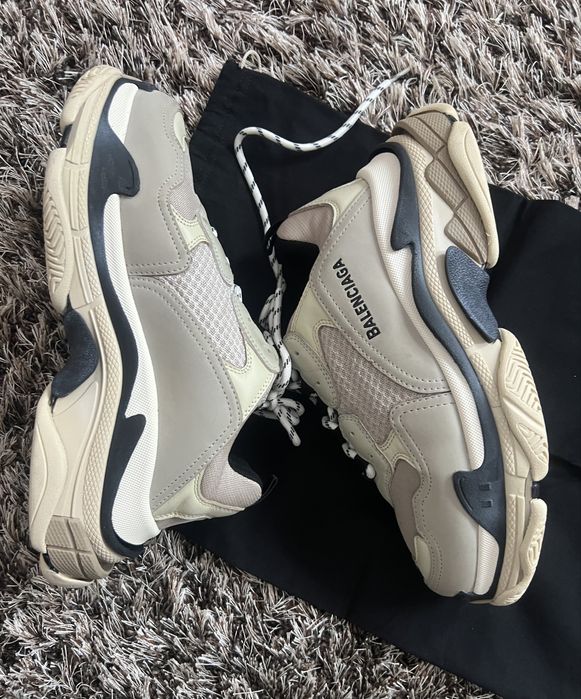 Vand sneakers Balenciaga Triple’ s
